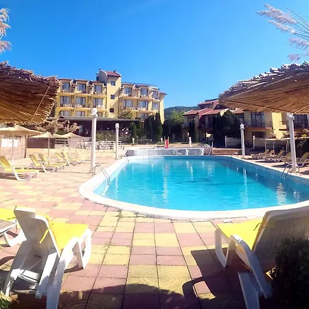 Szálloda Yalta Complex 3*